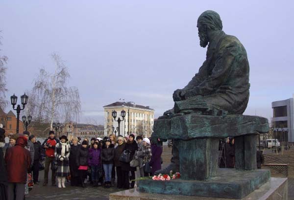 Понять Достоевского