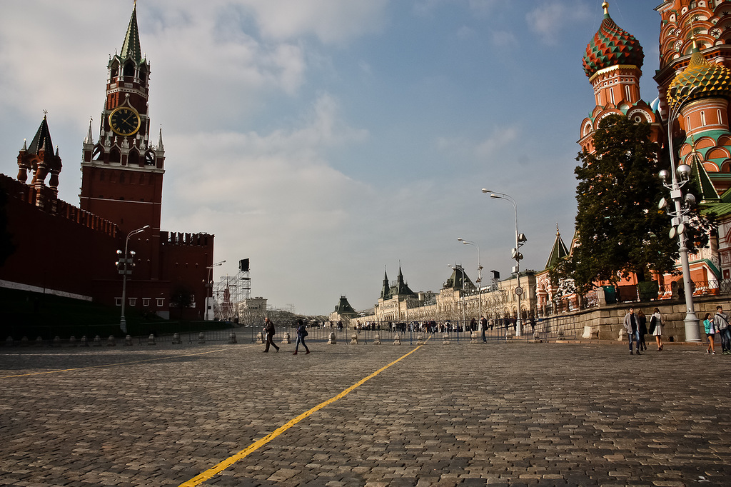 Полиция ищет бомбу на Красной площади