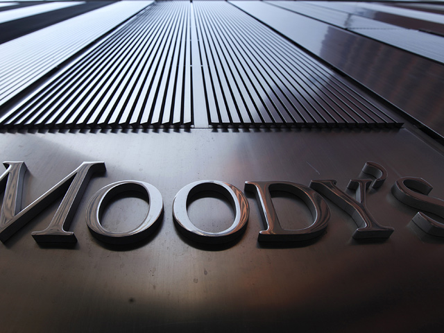 Moody’s опустила Москву, Петербург и крупнейшие банки РФ до <<мусорного>> рейтинга