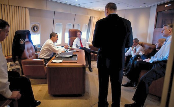 Obama aboard AF One