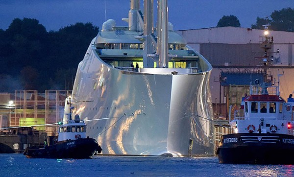 epa04942078 The sailing ship 'White Pearl', described by media as a 'Mega sailing yacht', is prepared for a test voyage in Kiel, norther Germany, early 21 September 2015. The sailing ship with masts of up to 90 meters has been built by the 'German Naval Yards' ship builders. According to media reports it is believed that the yacht was ordered and is owned by Russian multi billionaire Andrey Igorevich Melnichenko. EPA/CARSTEN REHDER