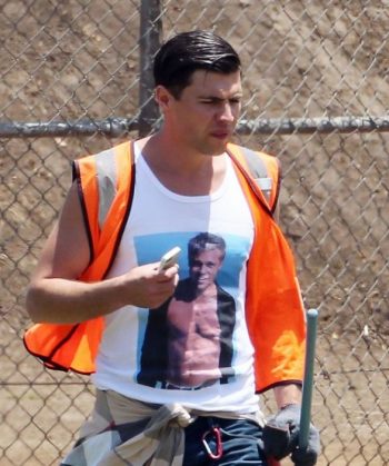 vatalii-sediuk-wears-brad-pitt-t-shirt-to-do-community-service-04-620x766