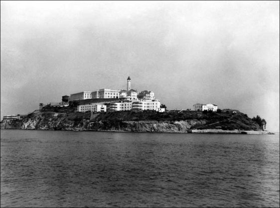 _45908780_alcatraz