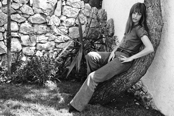 jane-birkin_glamour_23sep15_getty_b_1080x720