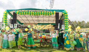 Что такое праздник огурца в Суздале. Мы сами не знали, но теперь жалеем, что пропустили