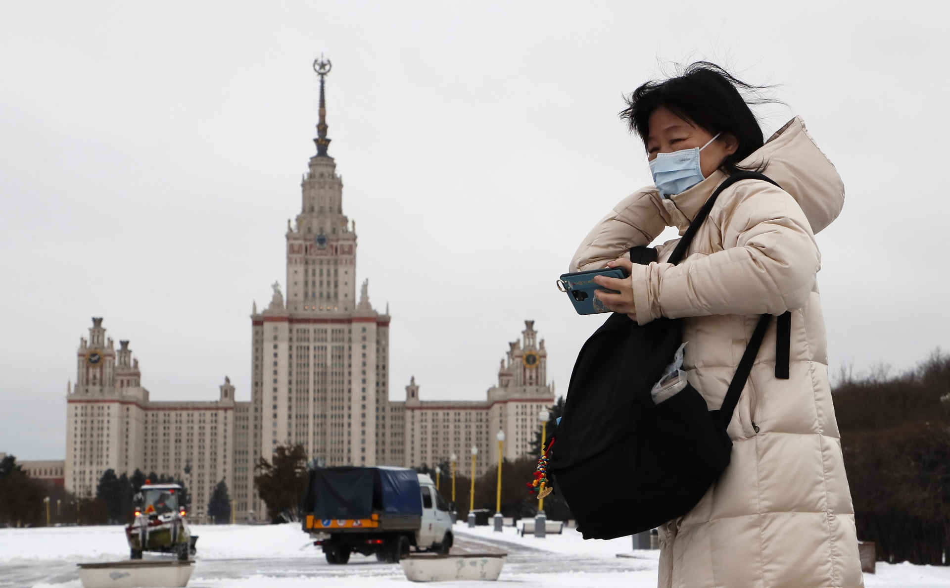 Почему в России не вводят карантин из-за коронавируса. План властей против эпидемии и спорные меры энтузиастов