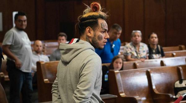 Tekashi 6ix9ine из-за коронавируса вышел на свободу. Но встретили его не с цветами, а мемами и презрением