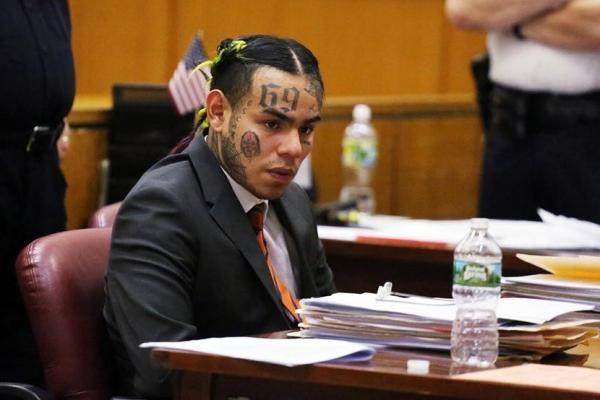 Tekashi 6ix9ine из-за коронавируса вышел на свободу. Но встретили его не с цветами, а мемами и презрением