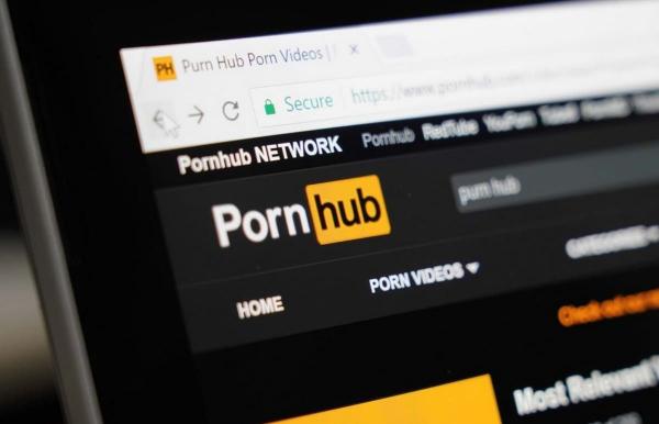 Pornhub похвастал аудиторией и нарвался на критику. Ролики с реальным насилием и детьми люди сайту не простили