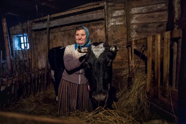 Фотограф показала последнее место в Европе, где царит матриархат. Отношение этих женщин к мужчинам удивляет